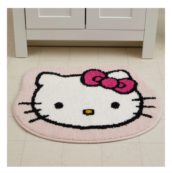 NWT Hello Kitty Pink Bath Mat - Picture 3 of 4